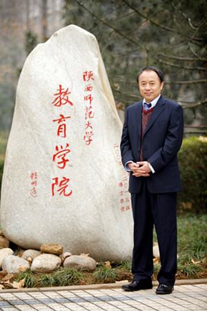 栗洪武_副本_副本.jpg